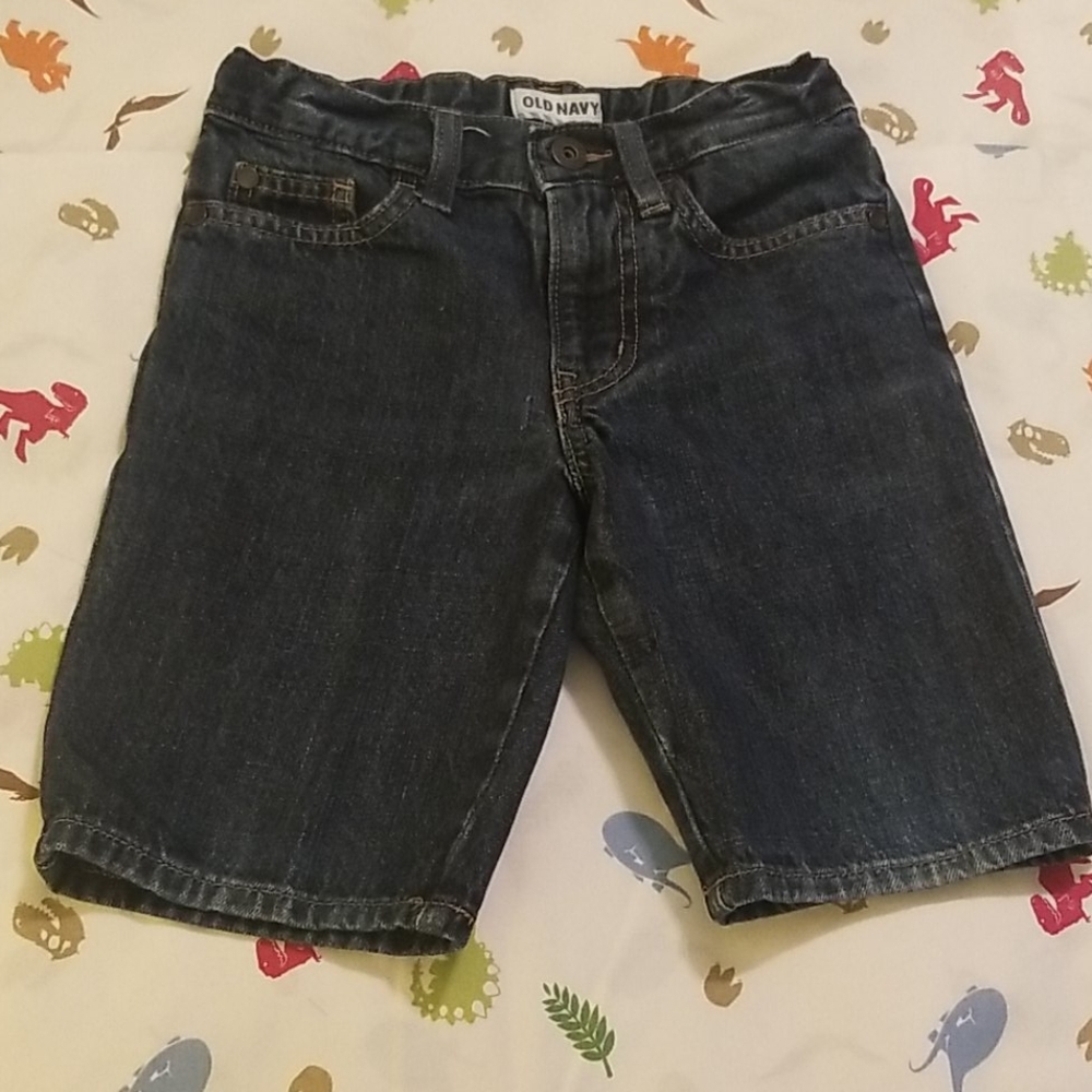 Old Navy Shorts - Picture 2 of 2